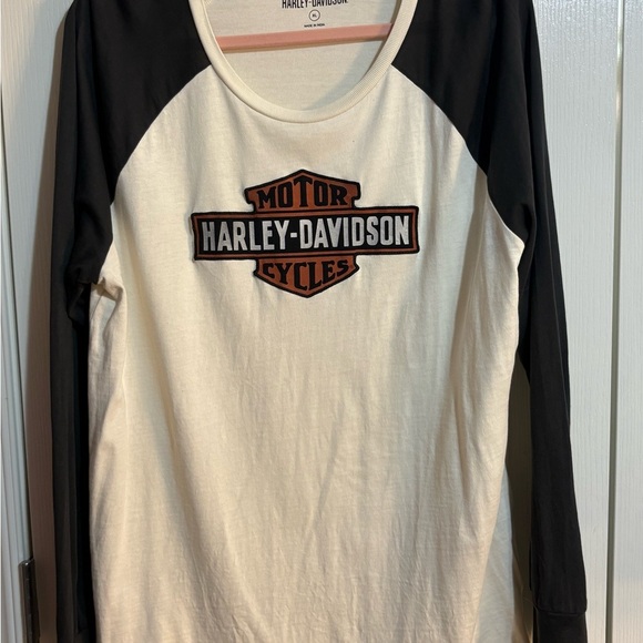 Harley-Davidson Cream and Black XL Shirt - Picture 1 of 3